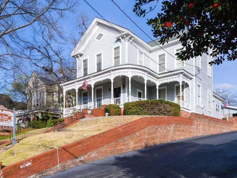 Antebellum Arlington Place - Assisted Living in Macon, GA photo 1