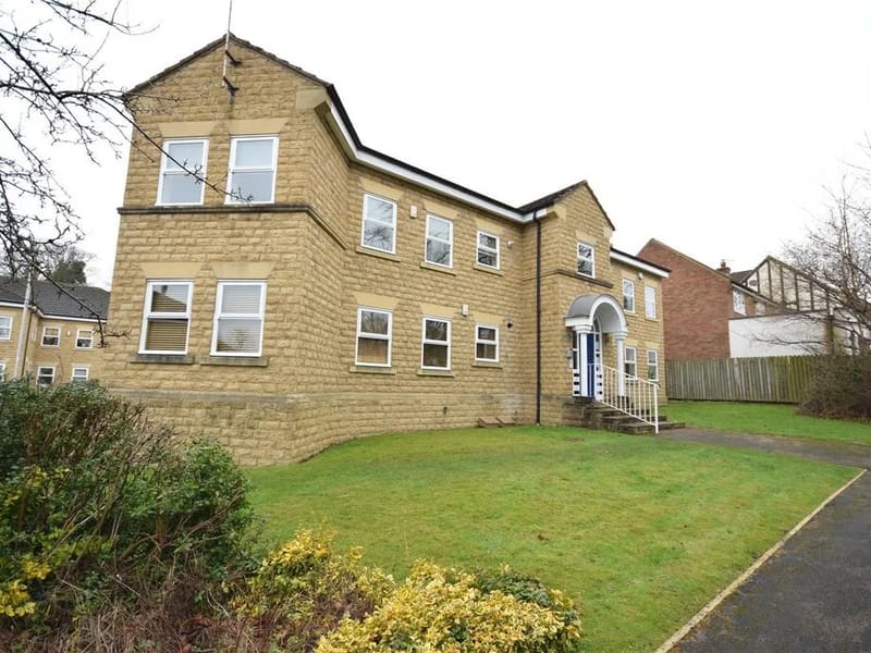 Oaklands Residential Home in Leeds, England photo 2