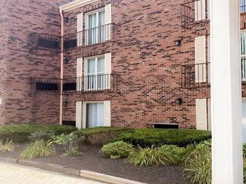 Alpine House Of Columbus - Assisted Living in Columbus, OH photo 2