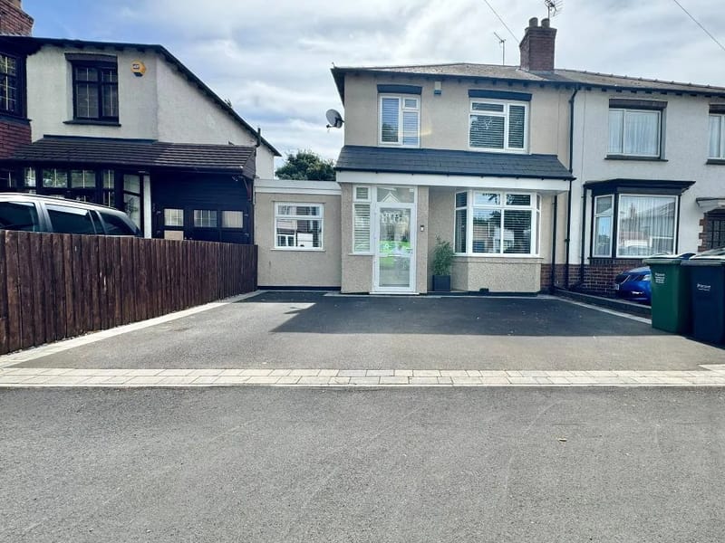 45 Hall Green Road - Assisted Living in West Bromwich, England photo 2