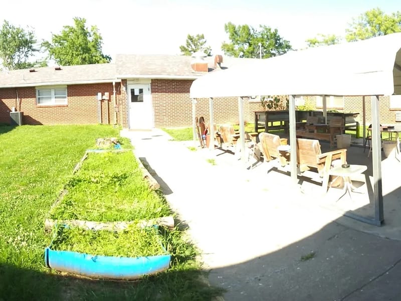 Lakeview Health Care & Rehabilitation Center — Assisted Living, Boonville, MO · photo 2