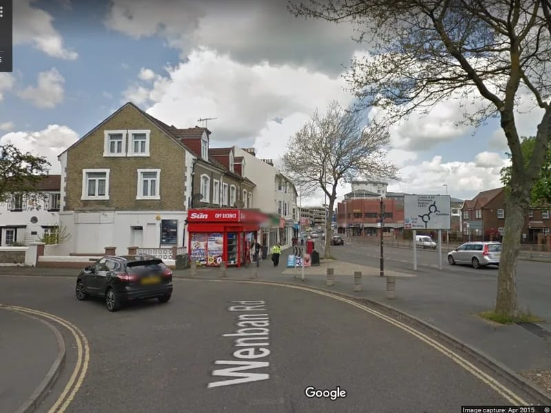 1 Charmandean Road - Assisted Living in Worthing, England photo 2