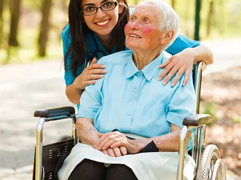 Cobbdale Assisted Living - Assisted Living in Fairfax, VA photo 2