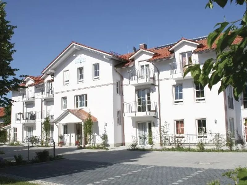 "Leonhardihof" - Pflegeheim in Stephanskirchen, Bayern photo 1