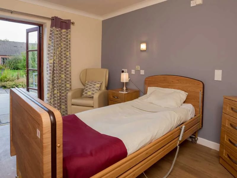 Meadowbrook Care Home - Nursing Home in Croesoswallt, England photo 2