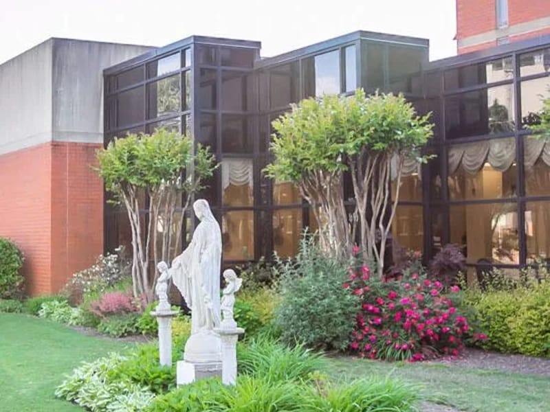 Midtown Center for Health and Rehabilitation - Nursing Home in Memphis, TN photo 2