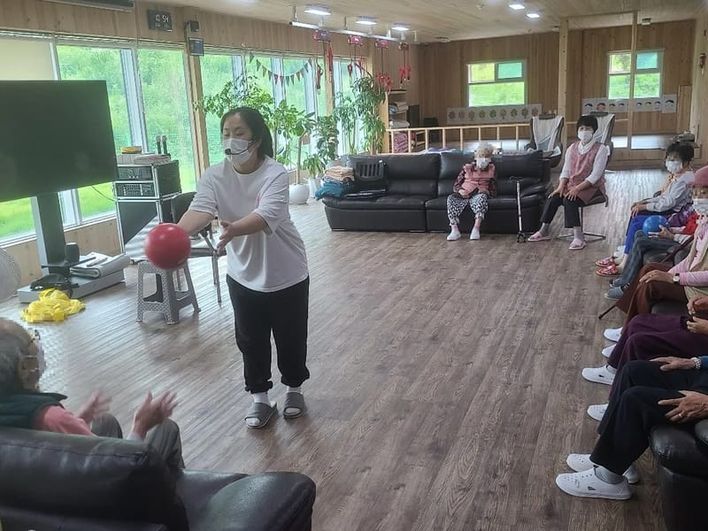가족사랑 노인복지센터 - 요양원 in 광진구, 서울특별시 photo 2