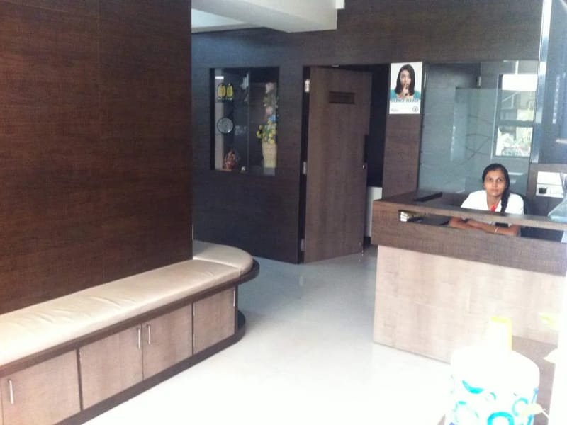 Aniket Ent Hospital - अस्पताल in Ahmedabad, Gujarat photo 2
