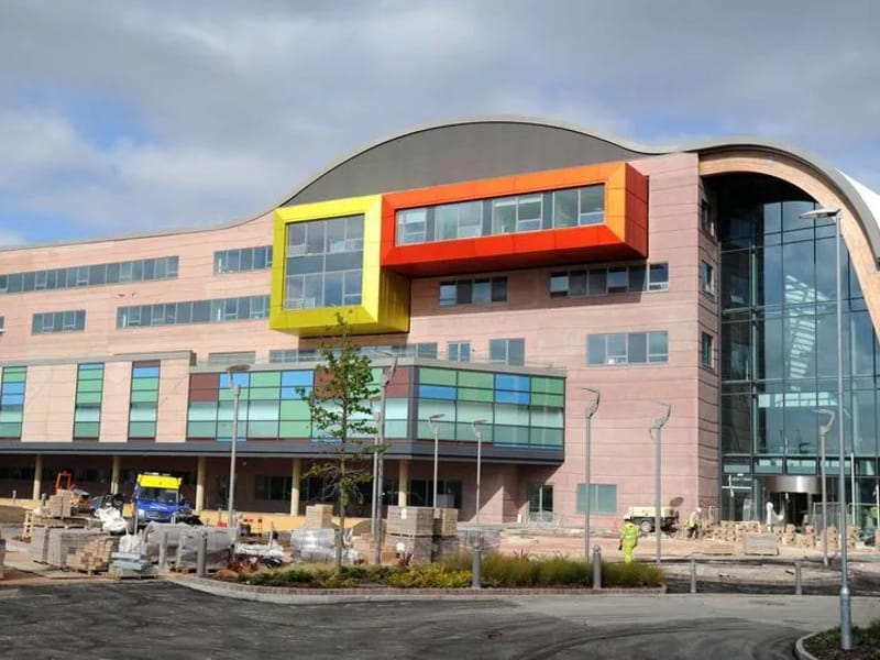 Alder Hey Children's Hospital - Hospital in Liverpool, England photo 1