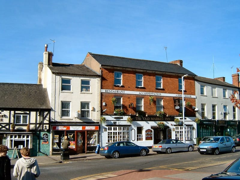 2 Windsor Avenue - Assisted Living in Kettering, England photo 1