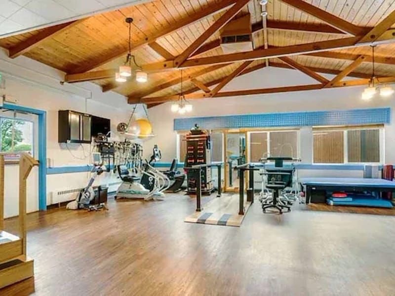 Orchard Valley Health and Rehabilitation - Nursing Home in Hendersonville, NC photo 3