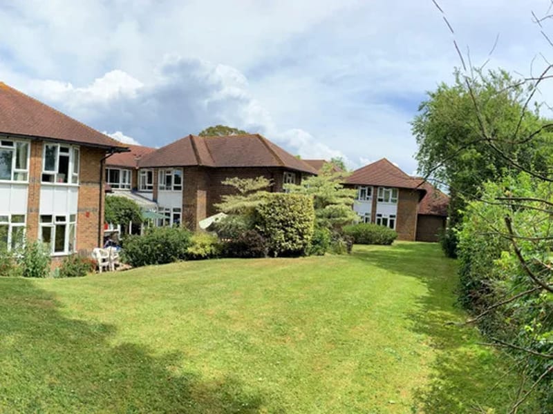 Ersham House Nursing Home - Nursing Home in Hailsham, England photo 3