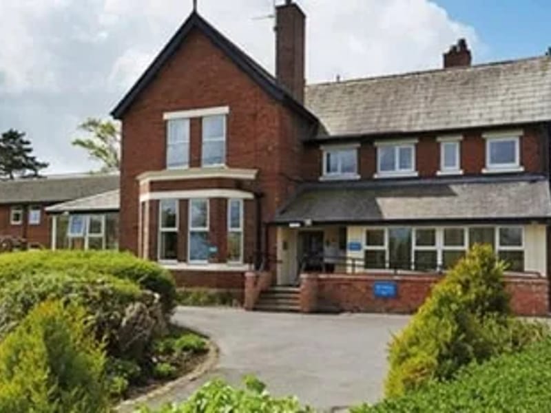 Parkview Gardens - Assisted Living in Barrow-In-Furness, England photo 5