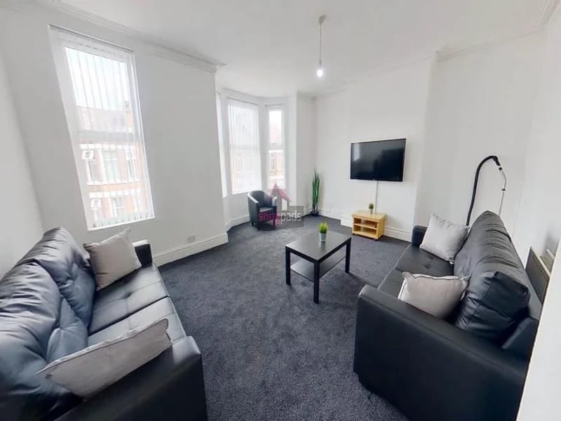 92 Carlton Road - Inpatient Rehabilitation in Manchester, England photo 1