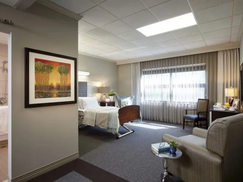 Alta Rehab at Fairmont - Nursing Home in Chicago, IL photo 2