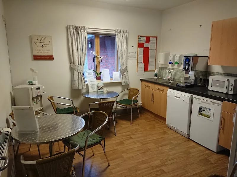 St Richard's Hospice in Worcester, England photo 8