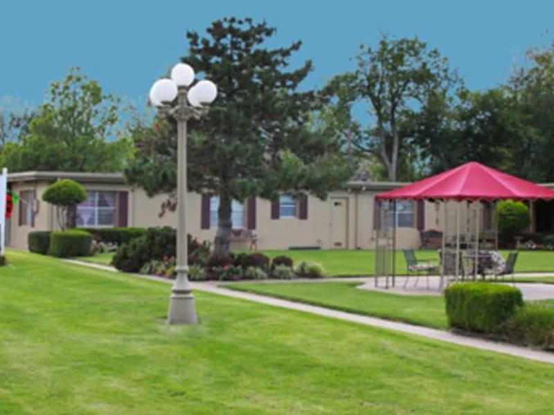 Cedarcrest Care Center — Nursing Home, Broken Arrow, OK · photo 2