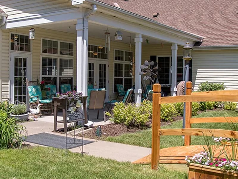 Bickford - Moline Cottage — Assisted Living, Moline, IL · photo 2