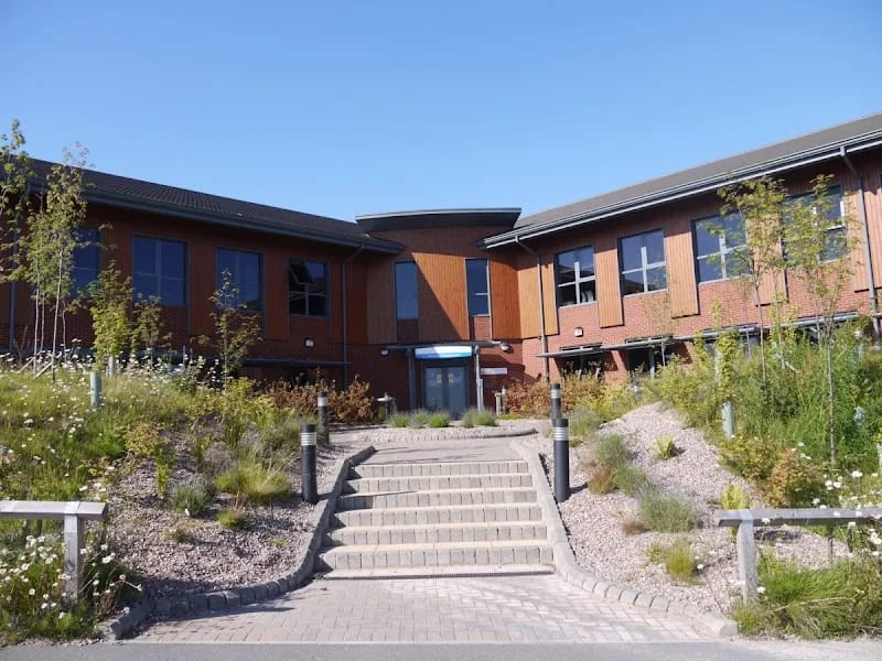 Birch House - Assisted Living in Mansfield, England photo 4