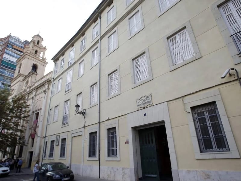 Residencia Hermanitas de los Ancianos Desamparados - Hogar de Ancianos in Valencia, Comunitat Valenciana photo 1