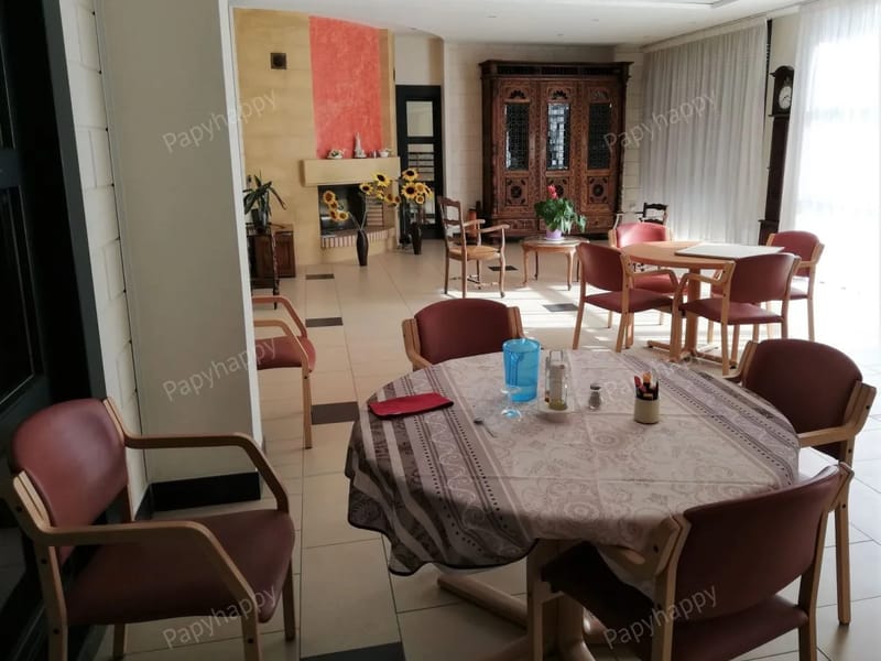 Ehpad "Ma Maison" P Soeurs Des Pauvres - EHPAD in METZ, Grand Est photo 3