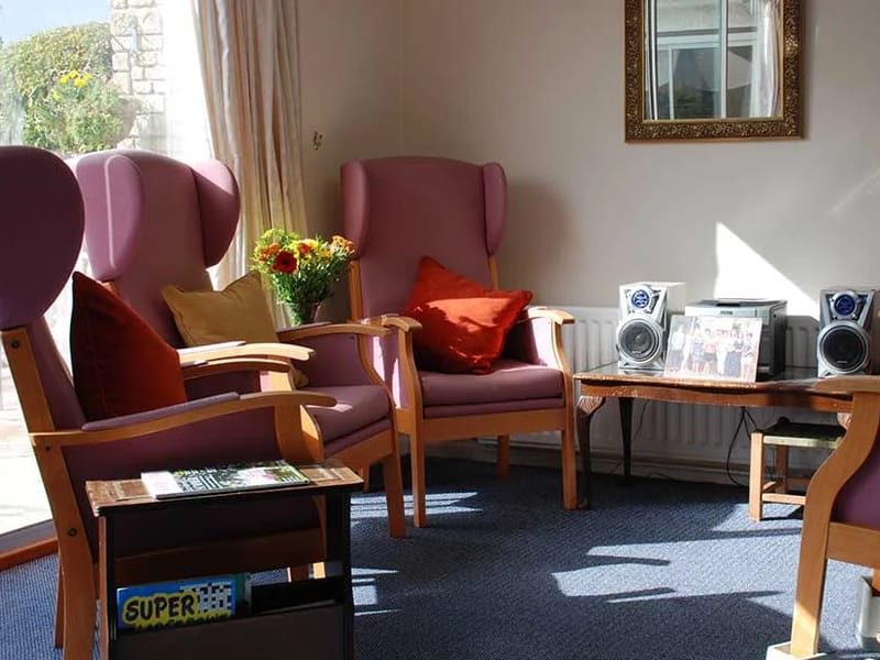 Garden House - Assisted Living in Sherborne, England photo 2