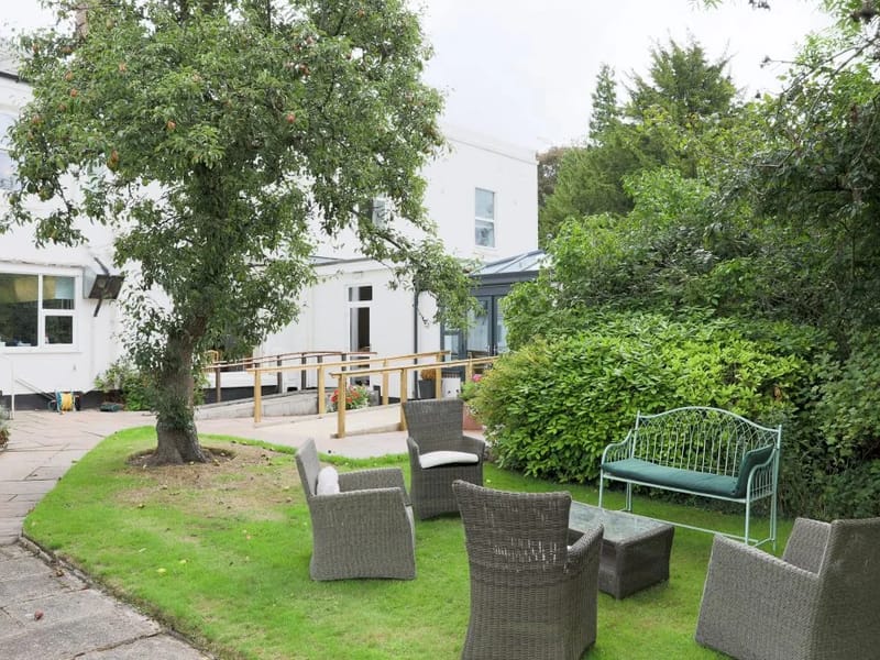 Upton Grange Residential Home in Macclesfield, England photo 2