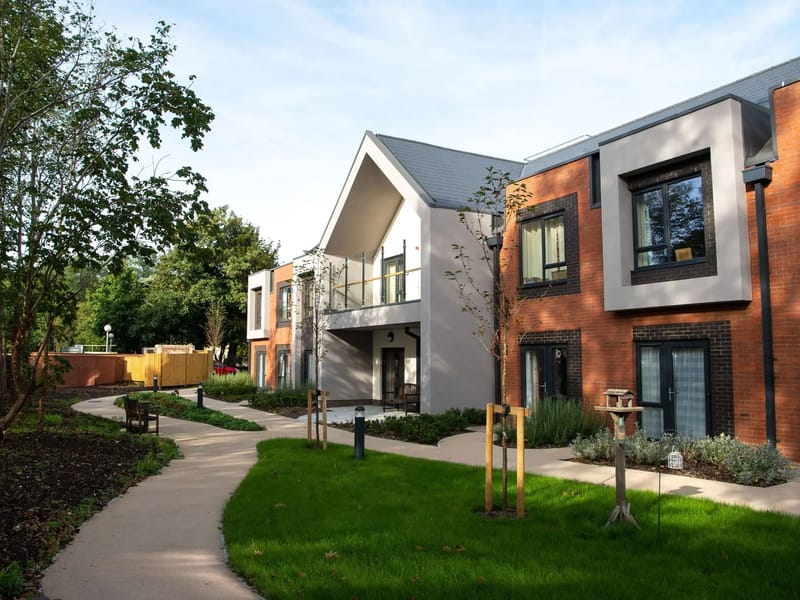 Prince Philip Duke of Edinburgh Court - Nursing Home in Wokingham, England photo 2