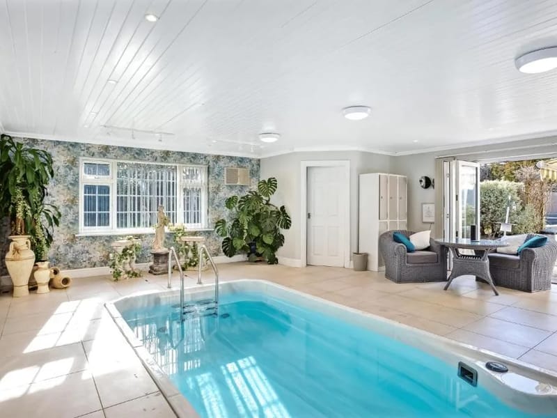 Caspian House - Assisted Living in Bognor Regis, England photo 2