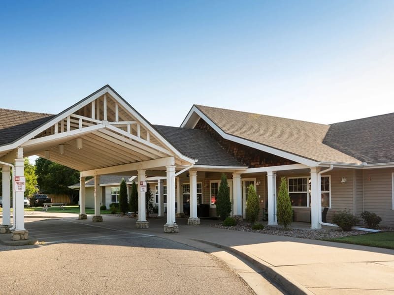 Hilltop Manor Nursing Center - Nursing Home in Cunningham, KS photo 3