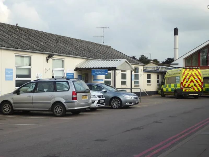 Evesham Community Hospital - Hospital in Evesham, England photo 3