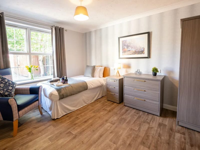Lilac Lodge & Lavender Cottage - Assisted Living in Lowestoft, England photo 2