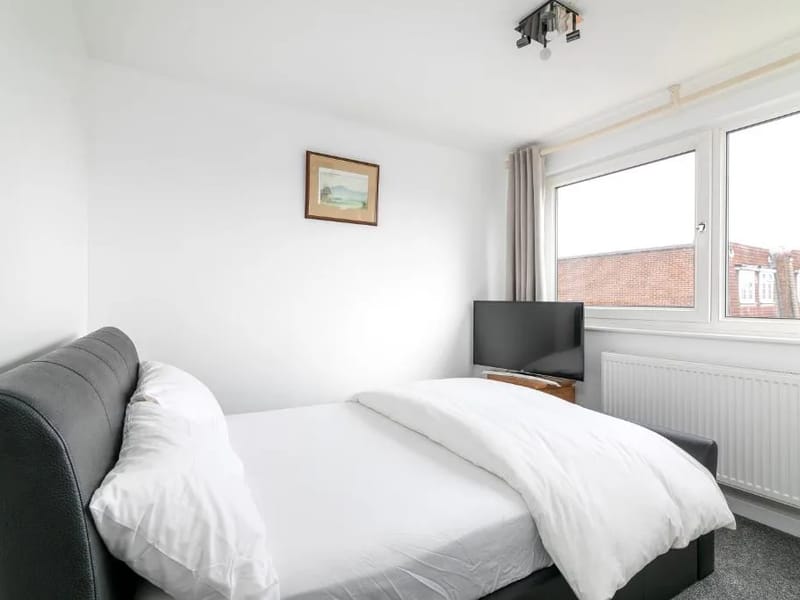 Abbeleigh House - Assisted Living in Romford, England photo 2