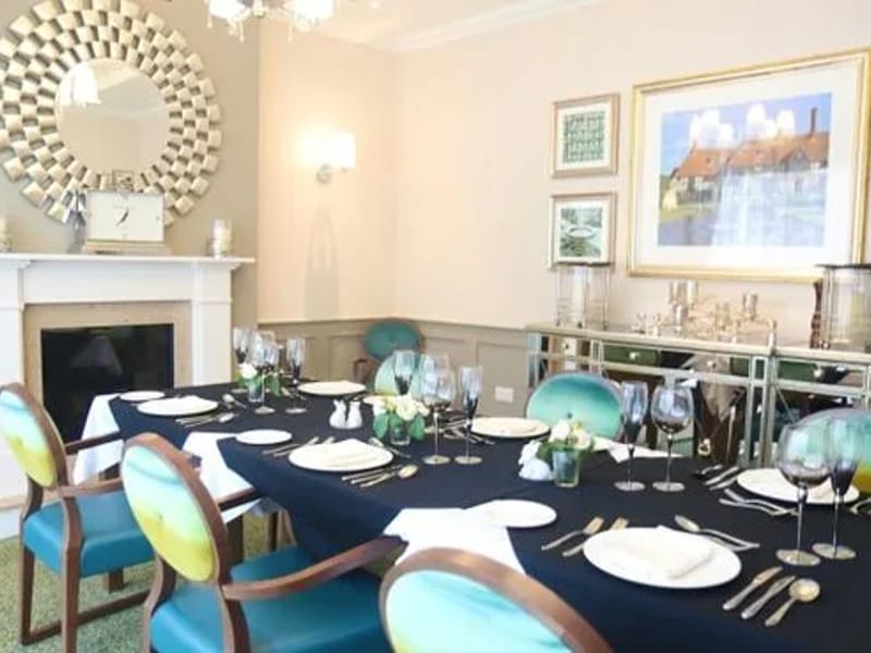 Camberley Heights Care Home - Nursing Home in Camberley, England photo 2