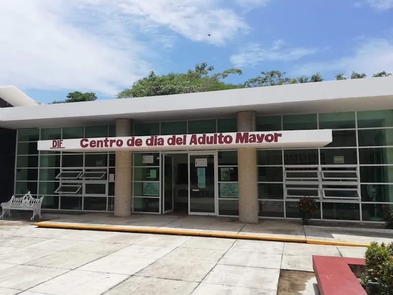 CENTRO DE DIA DEL ADULTO MAYOR - Hogar de Ancianos in Coatzacoalcos, Veracruz photo 4