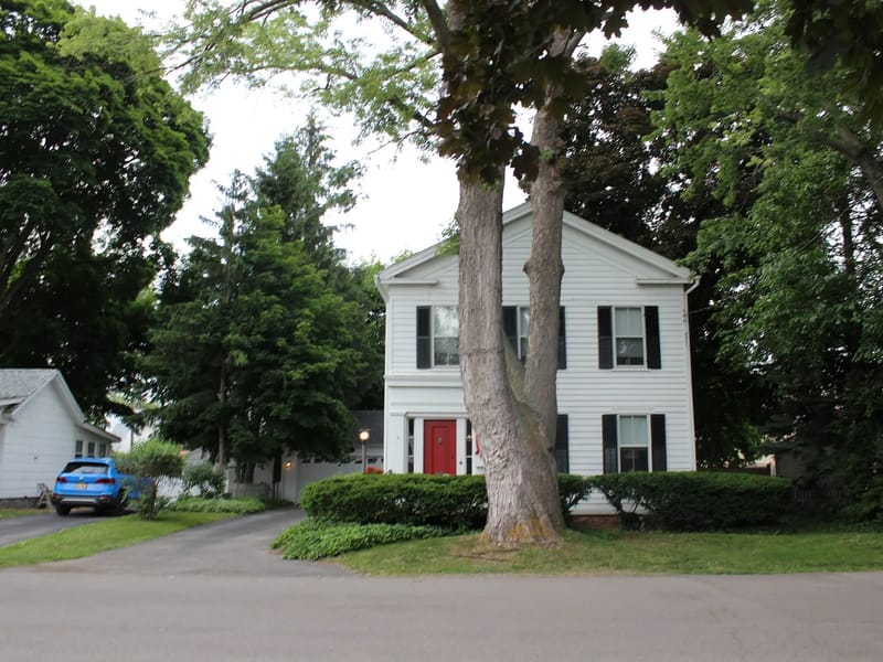 42 Charles St - Assisted Living in Lewiston, ME photo 1