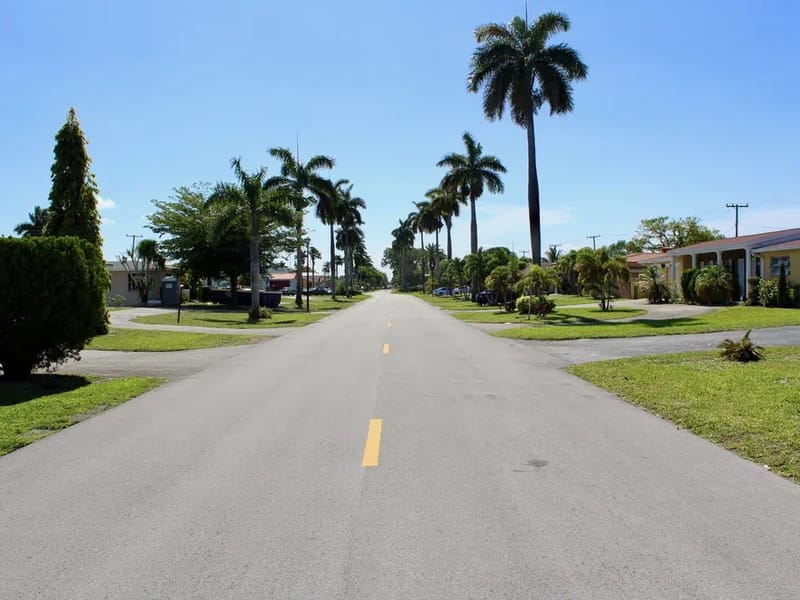 Saejca'S Castle Llc Ii — Assisted Living, Miami, FL · photo 2