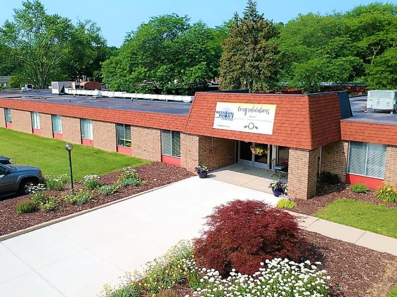 Mission Point Nursing & Physical Rehabilitation Ce - Nursing Home in Grand Rapids, MI photo 1