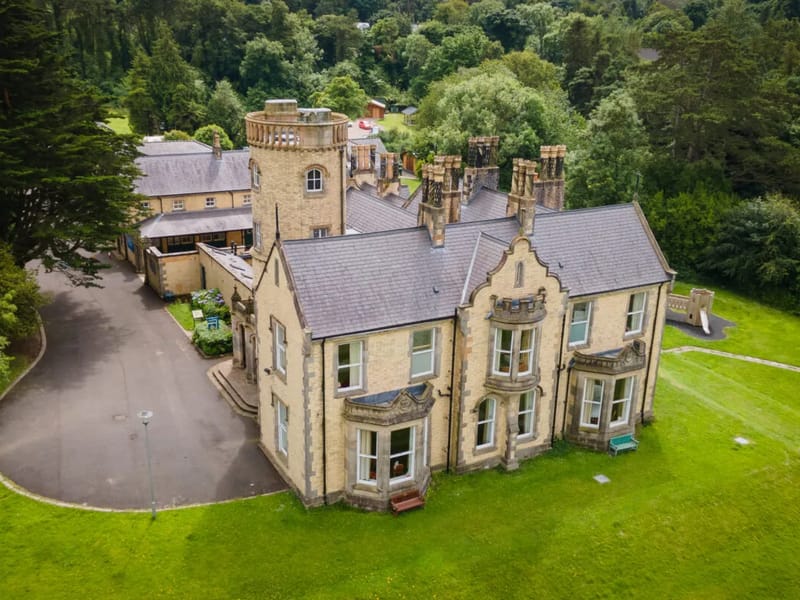 Lorne House in Kidderminster, England photo 2