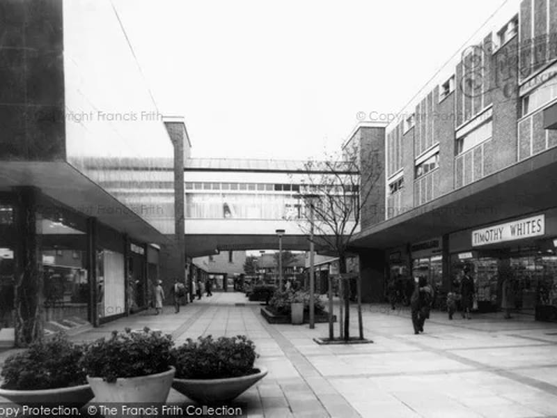 Creynolds Lane in Solihull, England photo 2