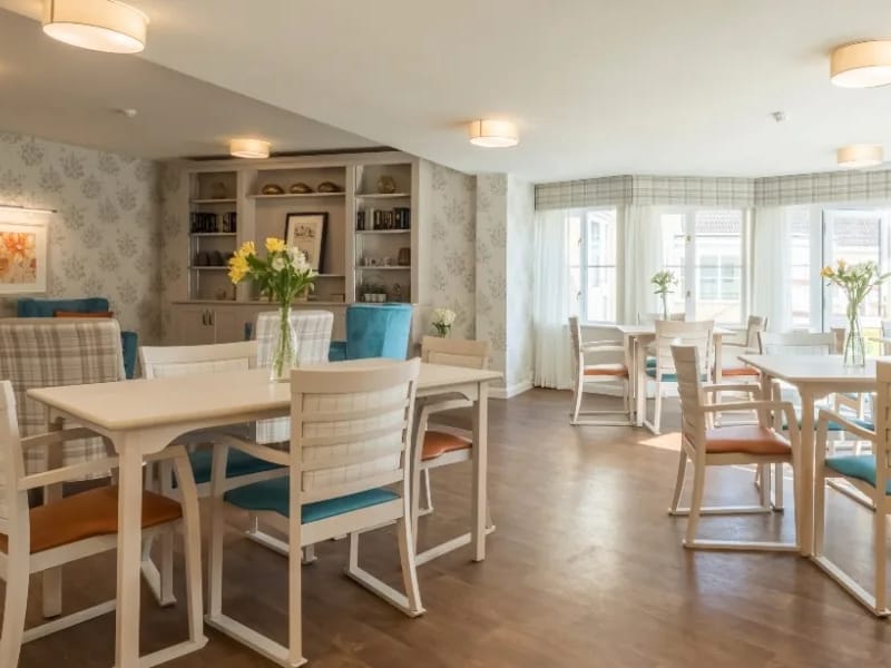 Brook House - Assisted Living in Colchester, England photo 3