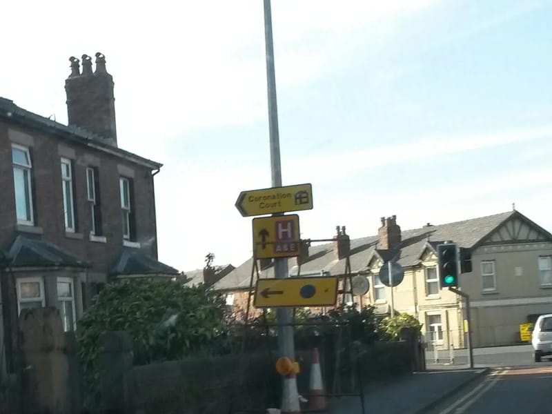 Lethbridge Road in Southport, England photo 2