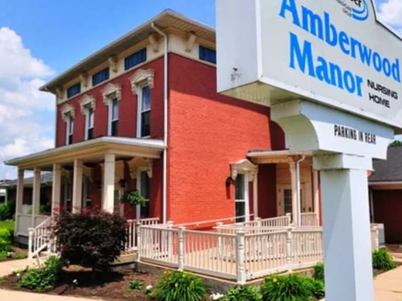 Amberwood Manor - Nursing Home in New Philadelphia, OH photo 2