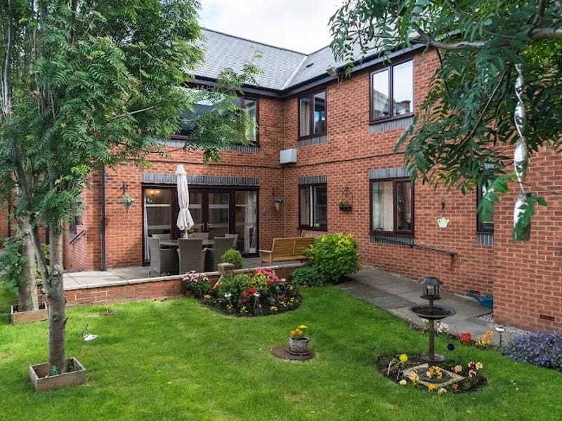 Ashton Grange Residential Home - Assisted Living in Sunderland, England photo 3