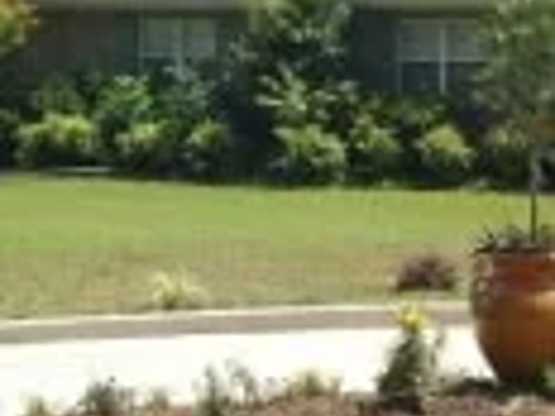 Cedars Health Center - Nursing Home in Tupelo, MS photo 2